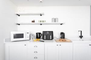 Mayflower Suite - Free Wi-Fi - Sea View