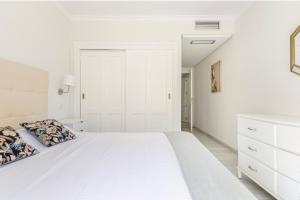 PUERTO BANUS !!! Piscine et Plage à proximité