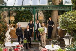 Hotels Hotel Des Marronniers : photos des chambres