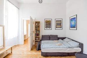 Live like a local at the Rustic Hockey Hut