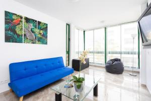 Three spacious apartments 150m from the Las Americas promenade