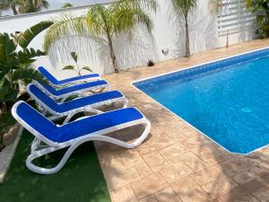 Villa Angel - Exotic Villa 200m From Beach