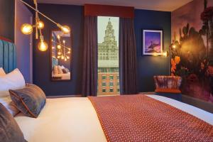 Signature Suite room in Malmaison Liverpool