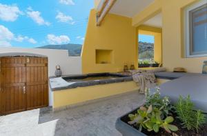 Geminos Complex Villas