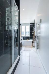 Appartements Vegetal Spa : Relax et Cocooning - Maison de ville Tours - Proche gare : photos des chambres