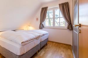 Strandleben 10 - Louis Douzette