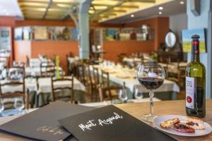 Hotels Logis Hotel Restaurant Le Mont Aigoual : photos des chambres