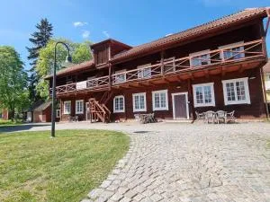 Vandrarhemmet Färgaren - Bruzaholm