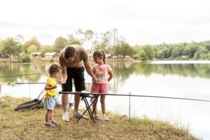 Campings Huttopia Lac de l'Uby - Gers : photos des chambres