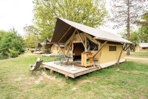 Campings Huttopia Lac de l'Uby - Gers : photos des chambres