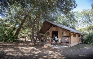 Campings Huttopia Foret de Janas : photos des chambres