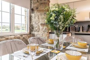 Harestones - Bridge End Mill by Guestz