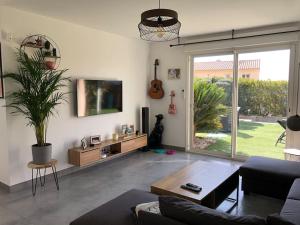 Charmante maison climatisée avec piscine privée