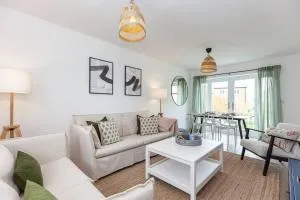 Oxfordshire Living - The Vanderbilt - Woodstock - Tackley