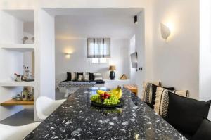 Elmina Two Bedroom Apartment in Mykonos Town