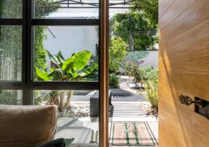 Superior Double or Twin Room with Garden View room in Horti 14 Borgo Trastevere