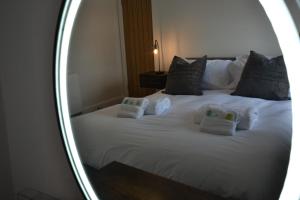 Thomas 1 bed Apartment with cathedral views - STAYSEEKERS