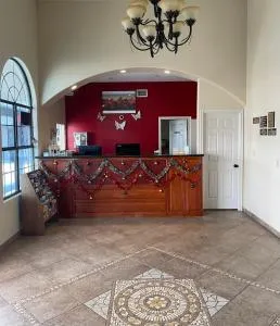 Riviera Inn and Suites - Bishop