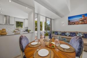 Renovated Vilamoura Penthouse Near Marina & Beach