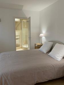 Appartements Des Fleurs et des Vagues : photos des chambres