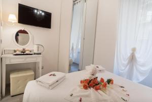 Budget Double Room room in Your Vatican Suite