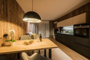 Superior Apartment with Whirlpool and Terrace  room in K1 Mountain Chalet - Luxury Apartements