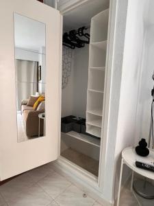 Estudio con piscina a 200 m de la playa
