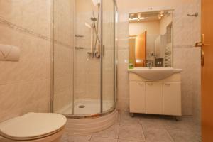 399 - Modern szállás, vízparti apartmanban