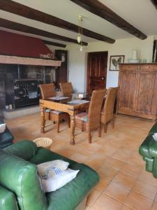 Maisons de vacances Se reconnecter a la nature au gite 3 etoiles de Montager a Saint Andre de Chalencon : photos des chambres