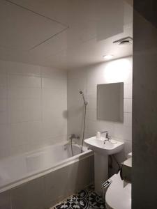 Hotel Yaja Hwajeong Station