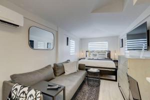 Laguna @ Casa Del Sol