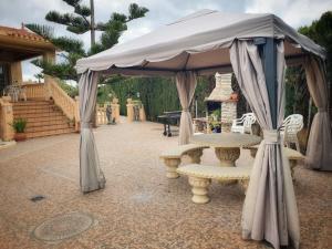 Villa Tres Palmeras en Alfaz del Pi , Albir, Benidorm