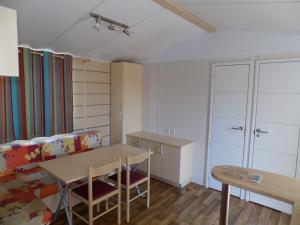 Campings Mobil home 4 a 6 personnes - camping NOVELA TOHAPI : photos des chambres