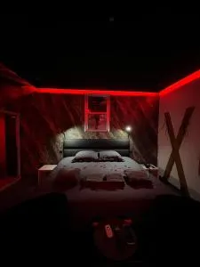spa de la quarterelle LOVE ROOM 88 VOSGES - 勒米尔蒙