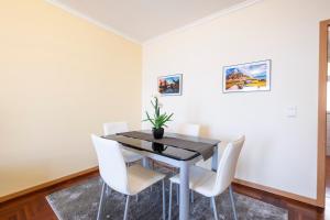 Gracy Apartment at Garajau