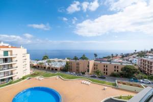 Gracy Apartment at Garajau