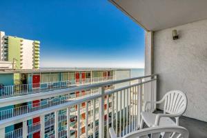 Ocean View King Suite! Perfect for 2-4 Guests! Sea Mist 50704