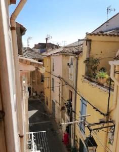 Maisons de vacances Maison de village dans le centre du vieux quartier : photos des chambres