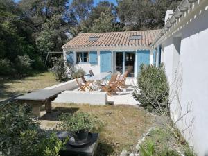 Maisons de vacances Le Grand Bel Air, Maison familiale a 15m de la plage, avec jardin au bois de la Chaize : photos des chambres