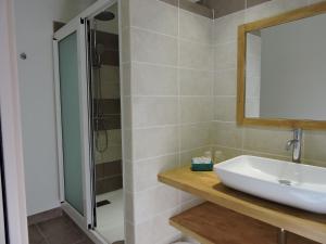 Hotels Hotel du Golfe : photos des chambres