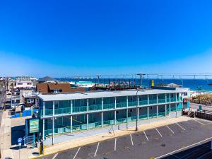 Boardwalk Sand & Surf Beach Hotel Oceanfront