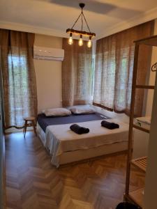 El Mundo Suites