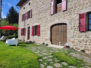 Maisons de vacances Se reconnecter a la nature au gite 3 etoiles de Montager a Saint Andre de Chalencon : photos des chambres