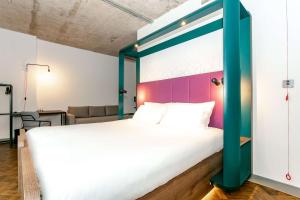 King Room room in Qbic Hotel Manchester