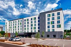 Courtyard by Marriott Minneapolis West - Crystal