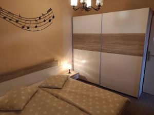 Apartments with a parking space Rogoznica - 17138