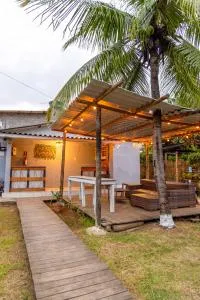 Noronha Economy Suítes - Hospedagem com melhor localização e custo benefício da ilha - Vila dos Remédios