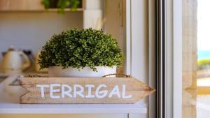 Salt Life Short Walk To Beach, Shops Cafes Accom Holidays