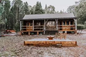 The Gully - Dreamy Cabin on Acres of Outback Charm - Munghorn