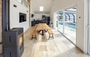 Maisons de vacances Amazing Home In Lglantiers With Sauna, Wifi And Private Swimming Pool : photos des chambres